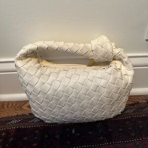 White woven knot bag
